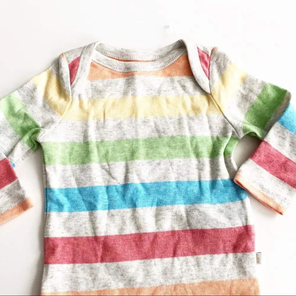 Baby Gap Onesie Sz 3-6 m Striped Unisex Baby Onesie